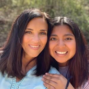 Meet your Posher, Lynn